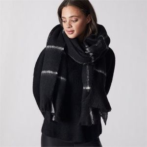 ZARA BLANKET SCARF
